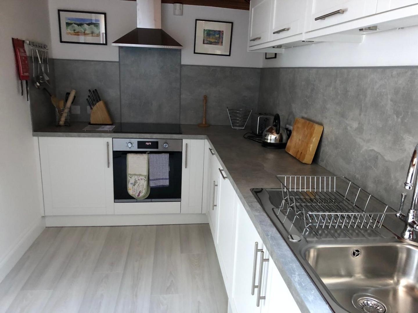 Guestready - Classic Charm Near Holyrood Park Edinburgh Ngoại thất bức ảnh